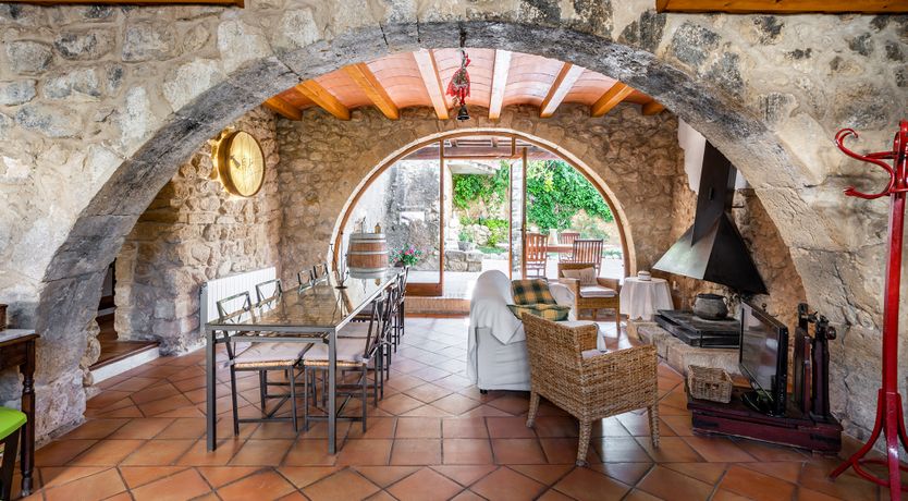 Photo of Stone & Barrel