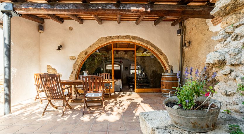 Photo of Stone & Barrel