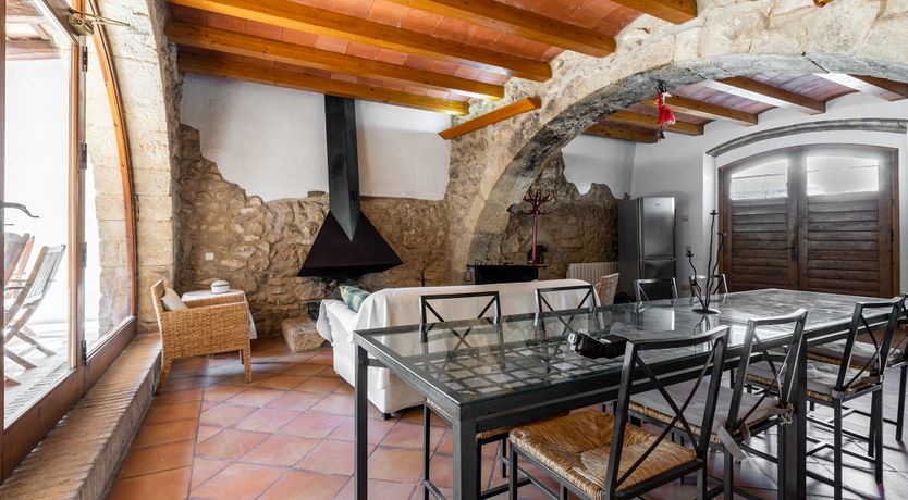 Photo of Stone & Barrel