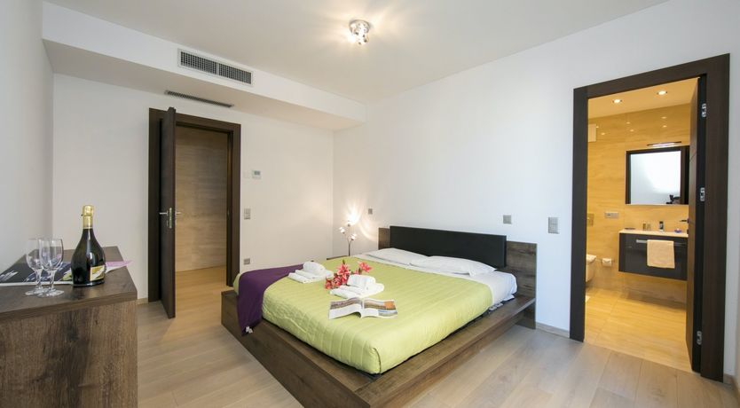 Photo of Garden in the City