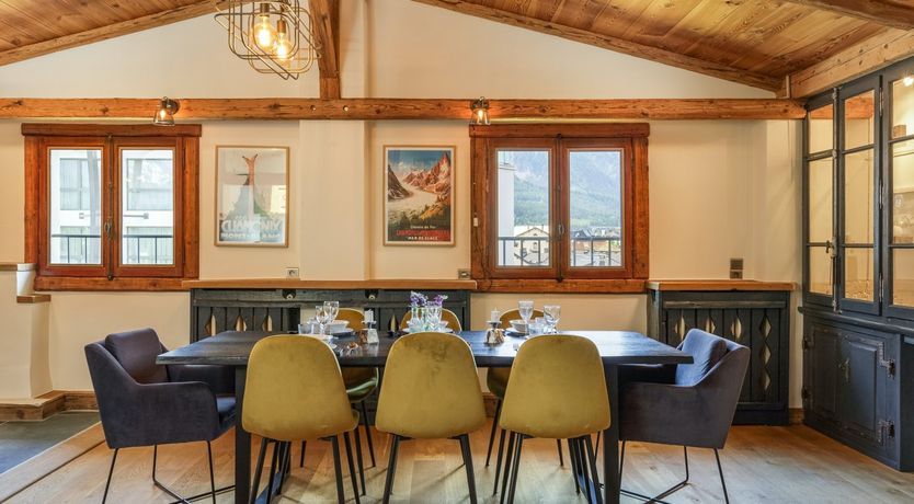 Photo of Timber & Frost