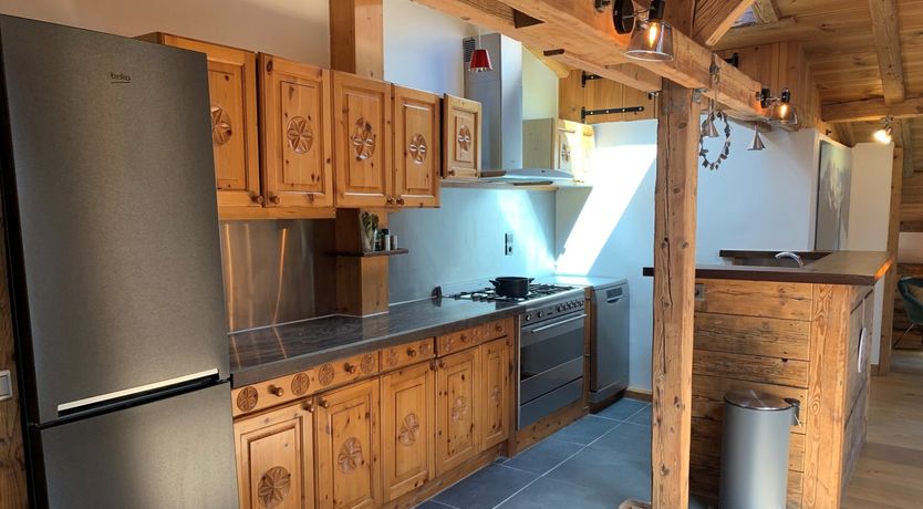 Photo of Timber & Frost