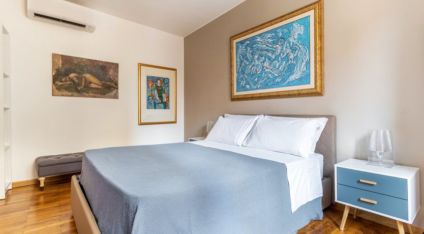 Photo of Emerald Masquerade