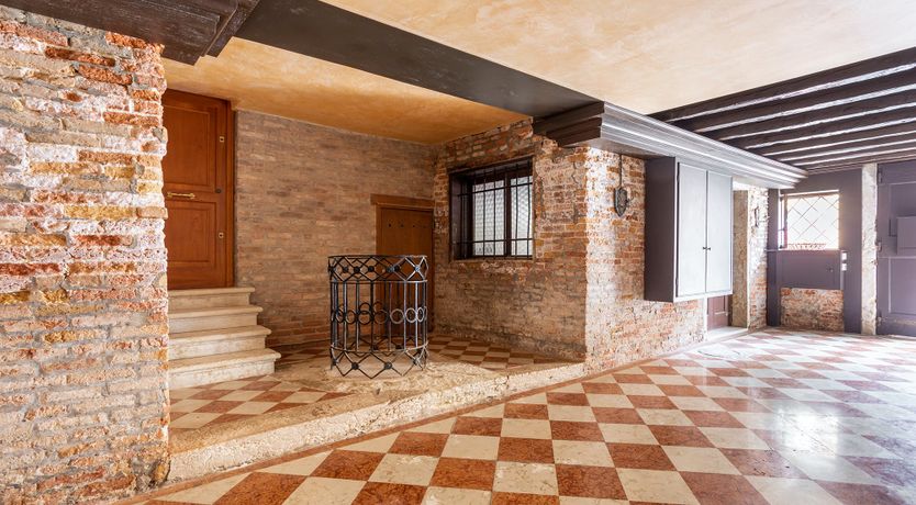 Photo of Emerald Masquerade