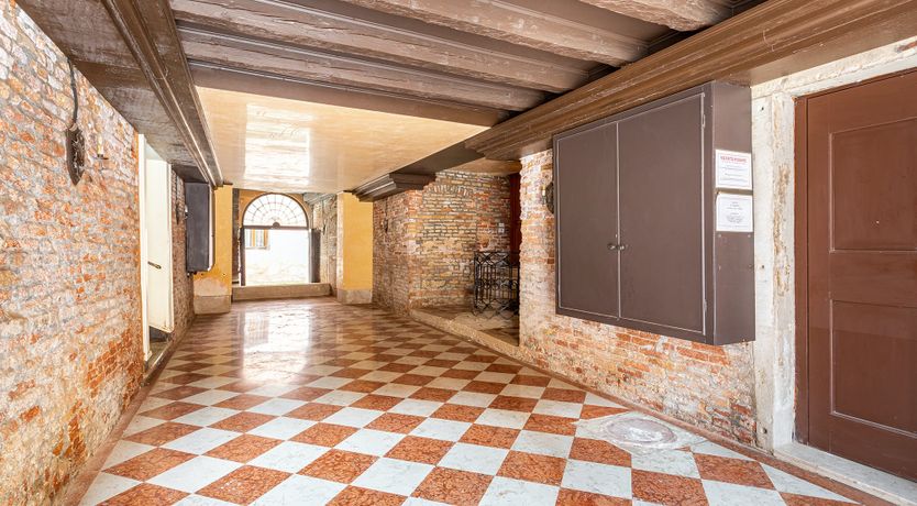 Photo of Emerald Masquerade