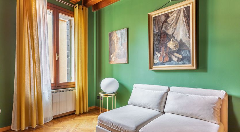 Photo of Emerald Masquerade