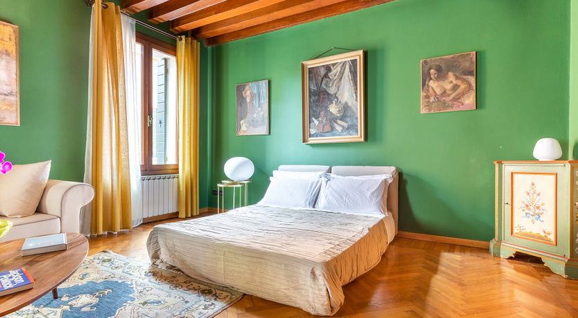 Photo of Emerald Masquerade