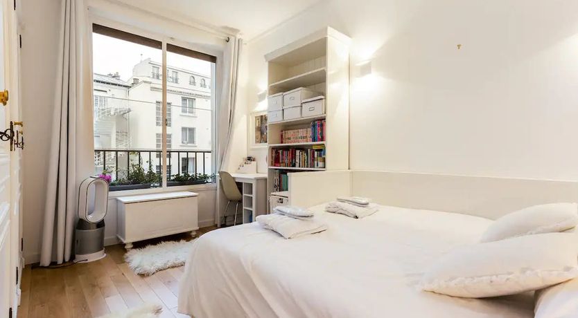 Photo of Walk Like A Parisian