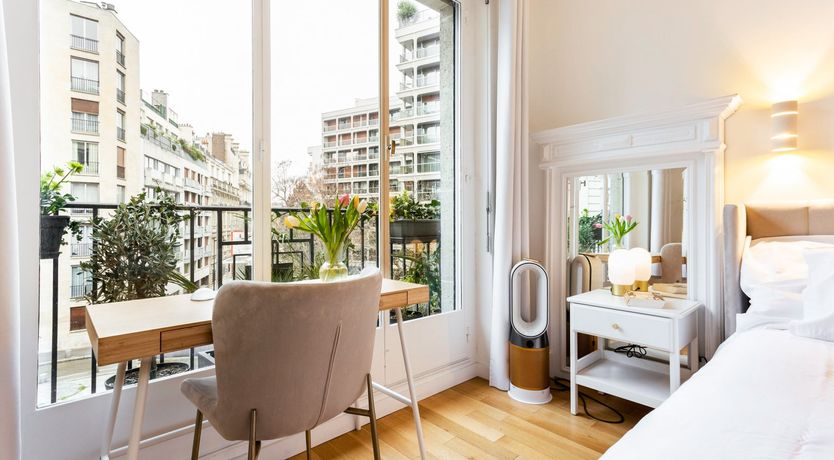 Photo of Walk Like A Parisian