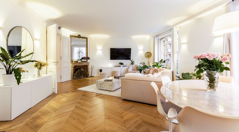 Photo of Walk Like A Parisian