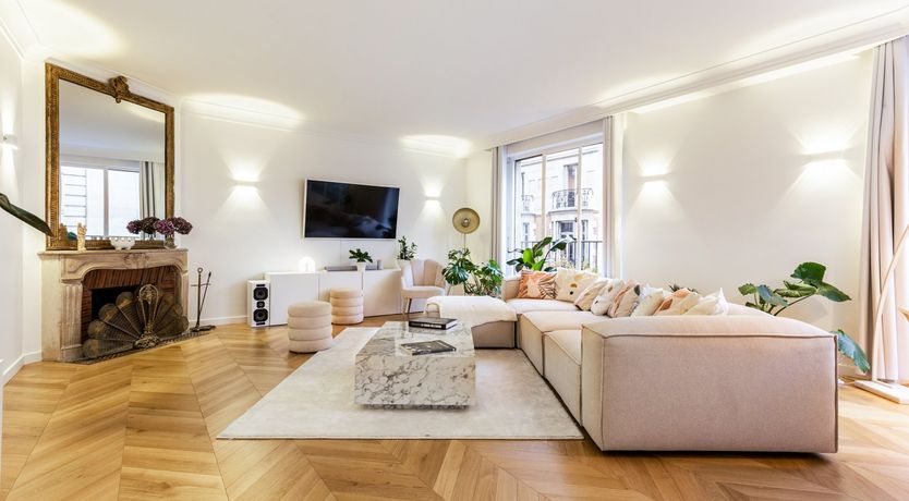 Photo of Walk Like A Parisian