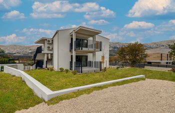 Blue Sky Feeling Holiday Home