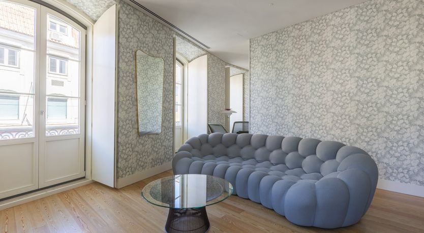 Photo of Pink Echoes