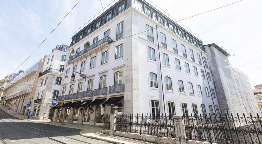 Photo of Pink Echoes