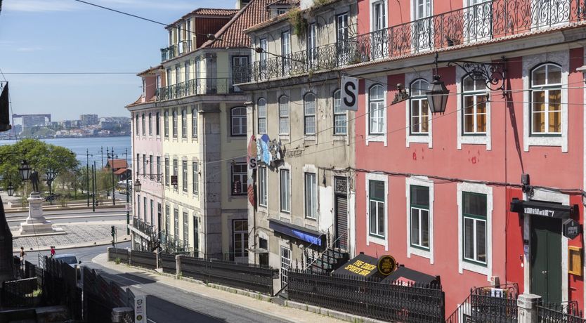 Photo of Pink Echoes