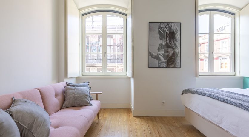 Photo of Pink Echoes