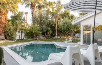 The Yellow Brick Archway Holiday Home