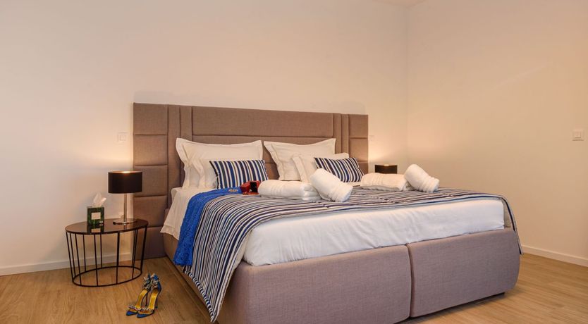 Photo of Pebble Harbour