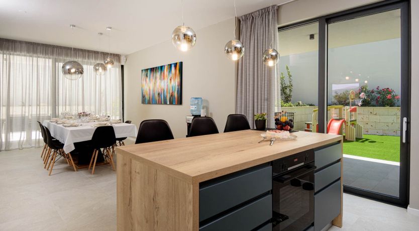 Photo of Pebble Harbour