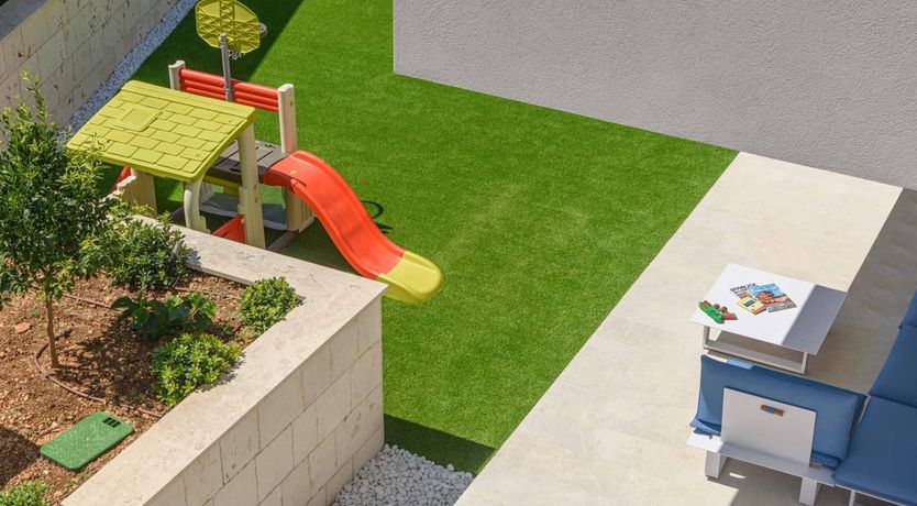 Photo of Pebble Harbour