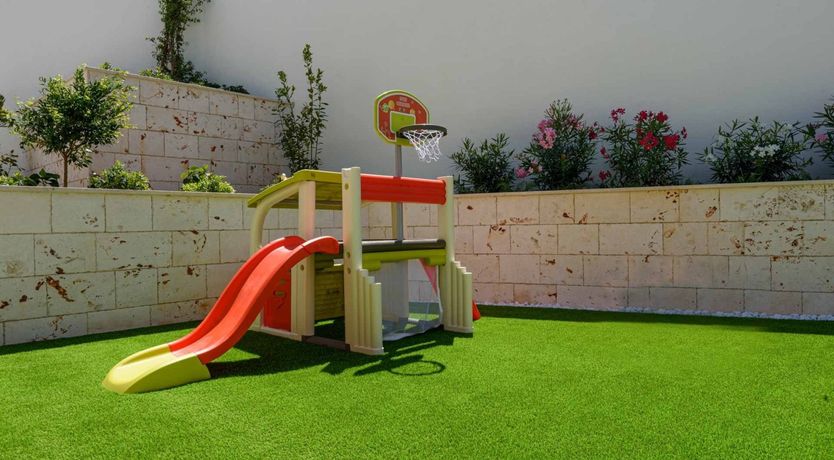 Photo of Pebble Harbour