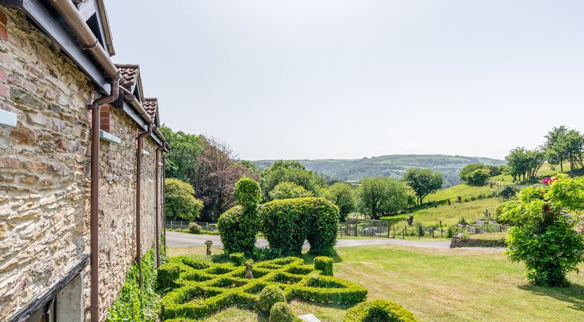 Photo of Aylesbury Cottage