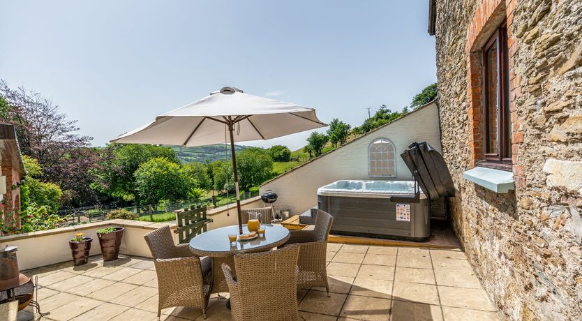 Photo of Aylesbury Cottage