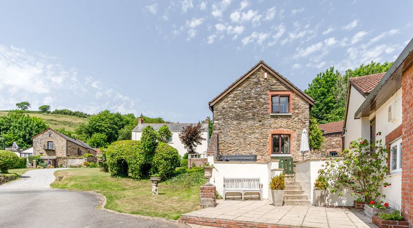 Photo of Aylesbury Cottage
