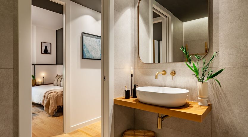 Photo of Shoji Shadow