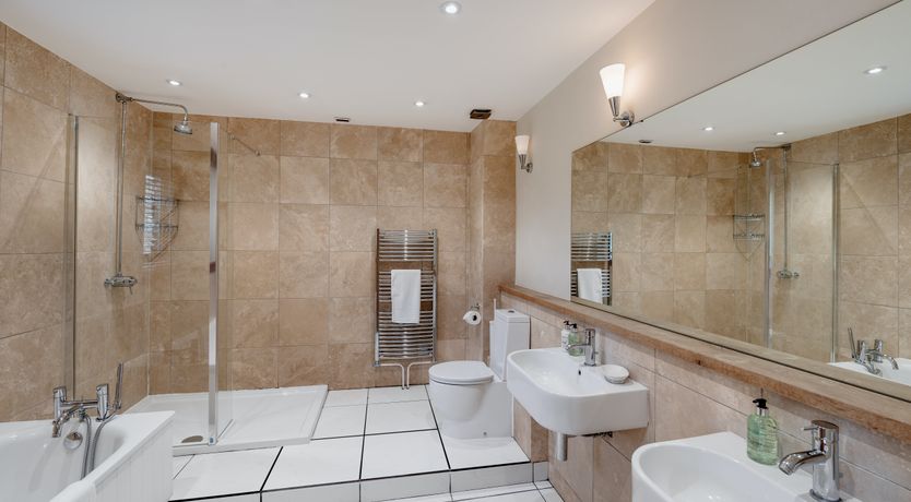 Photo of Grapes & Beams