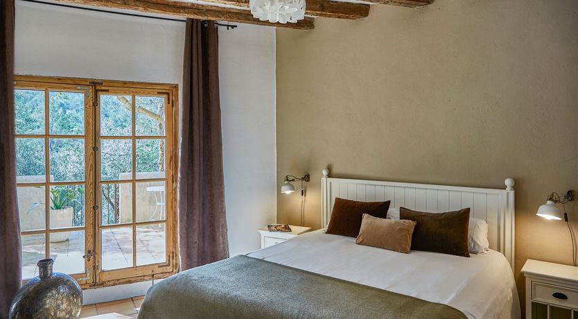 Photo of Catalan Cosmopolitan