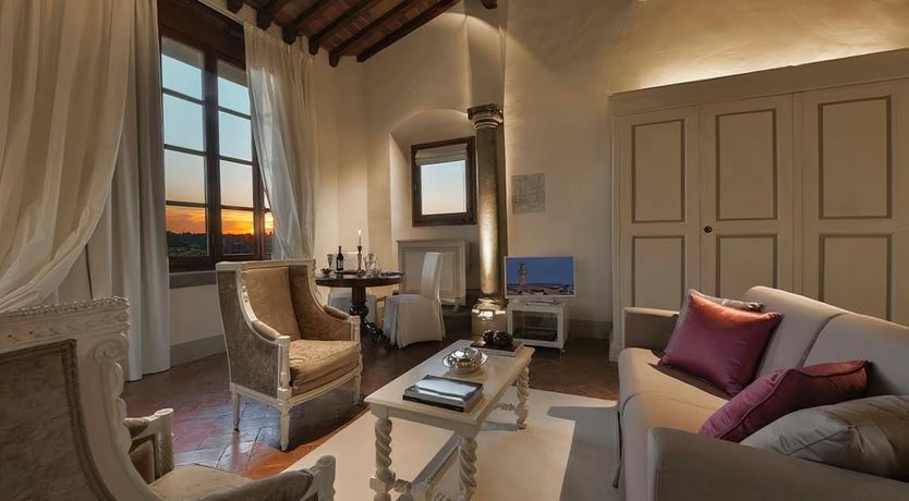 Photo of Maggio Romance