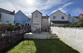 3 Bed in Tenby Holiday Cottage