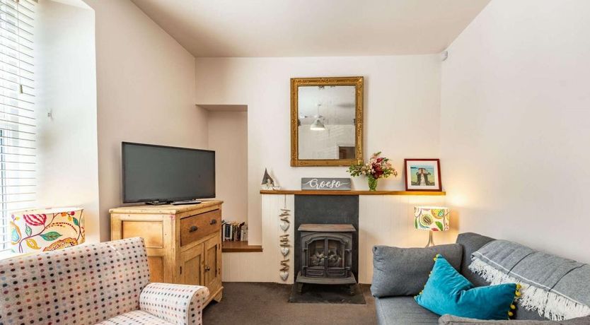 Photo of 3 Bed in Tenby