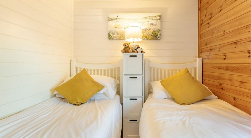 Photo of 2 Bed in Sheldon