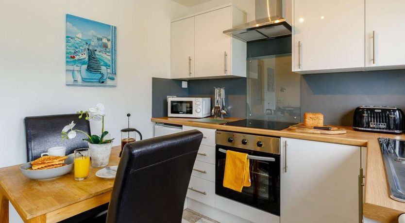 Photo of 2 Bed in Brixham