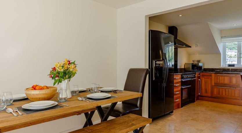 Photo of 4 Bed in Seaton