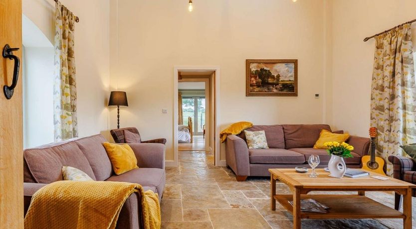 Photo of 3 Bed in Coton