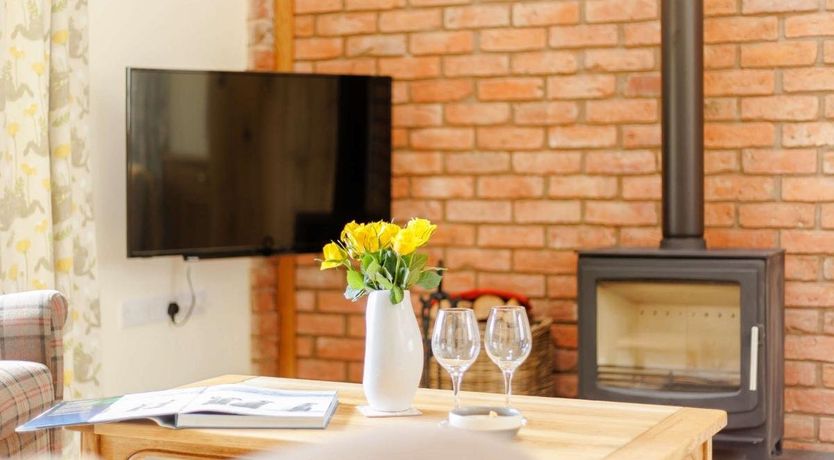 Photo of 3 Bed in Coton