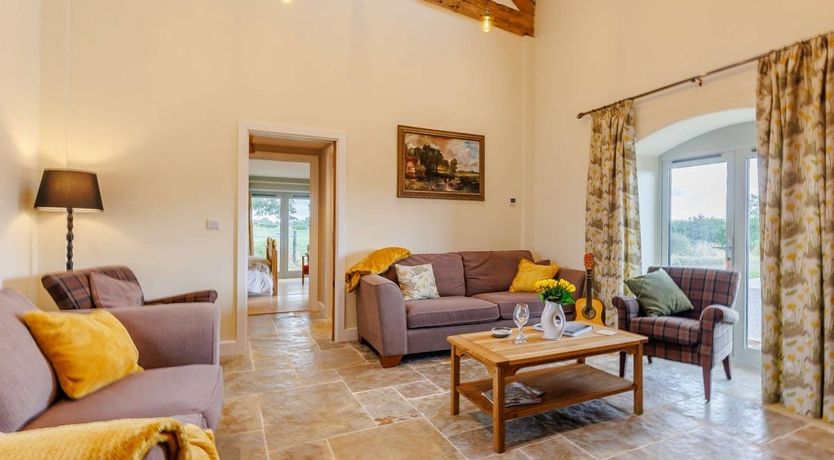 Photo of 3 Bed in Coton