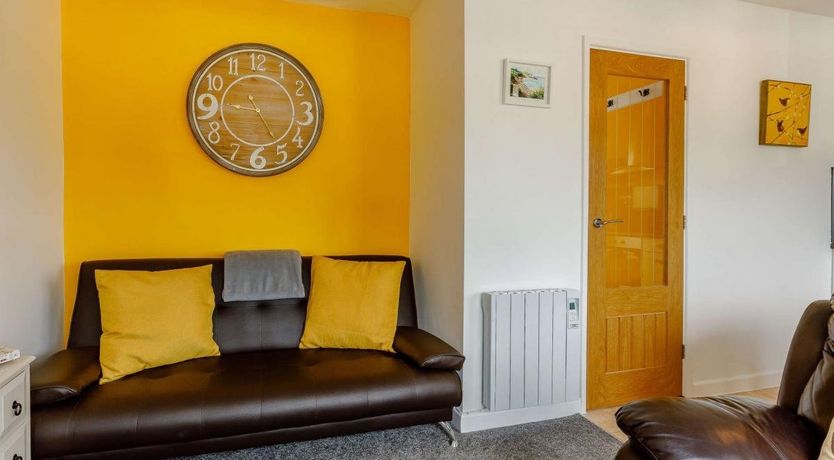 Photo of 2 Bed in Brixham