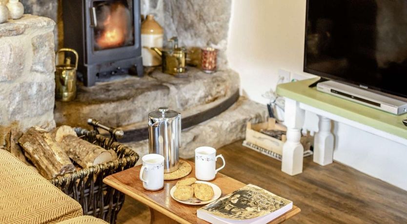 Photo of 2 Bed in Throwleigh