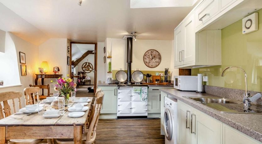 Photo of 2 Bed in Throwleigh