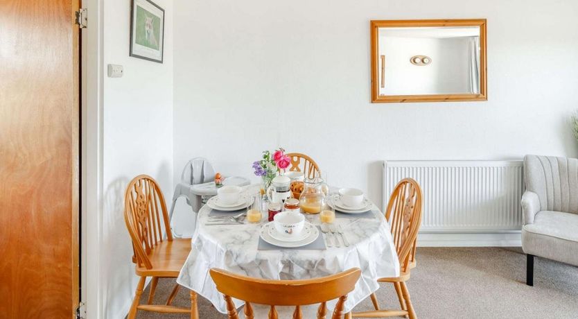 Photo of 3 Bed in Shabbington