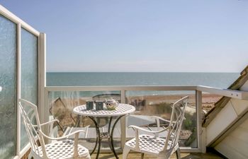4 Bed in Pevensey Holiday Cottage