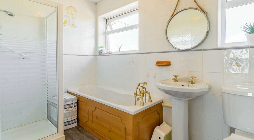 Photo of 4 Bed in Pevensey