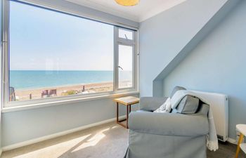 4 Bed in Pevensey Holiday Cottage