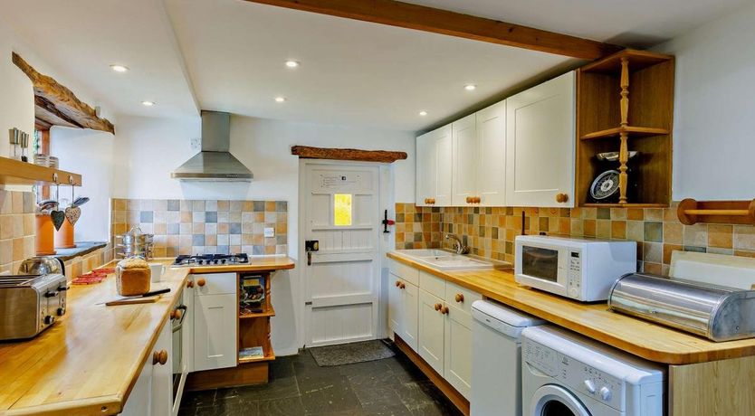 Photo of 3 Bed in Egloskerry