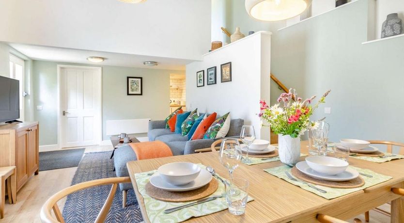 Photo of 2 Bed in Isle Brewers