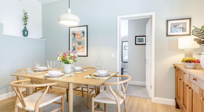 Photo of 2 Bed in Isle Brewers